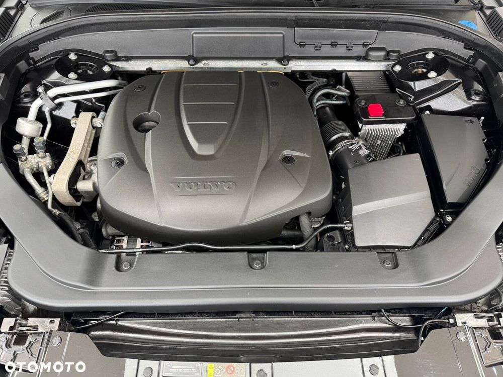 Volvo XC 60 D5 AWD Inscription - 19