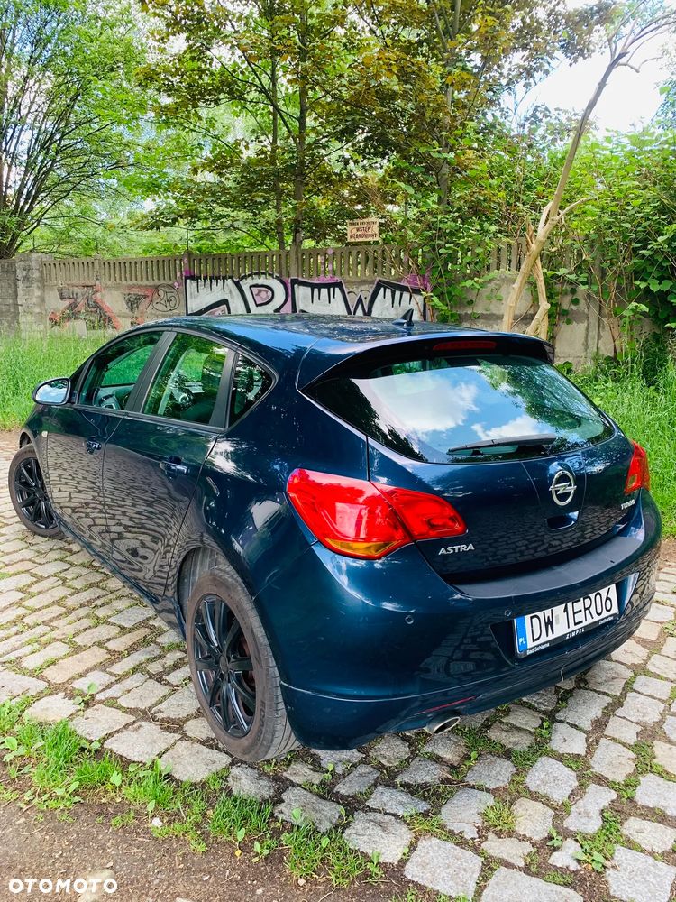 Opel Astra 1.4 Turbo - 5