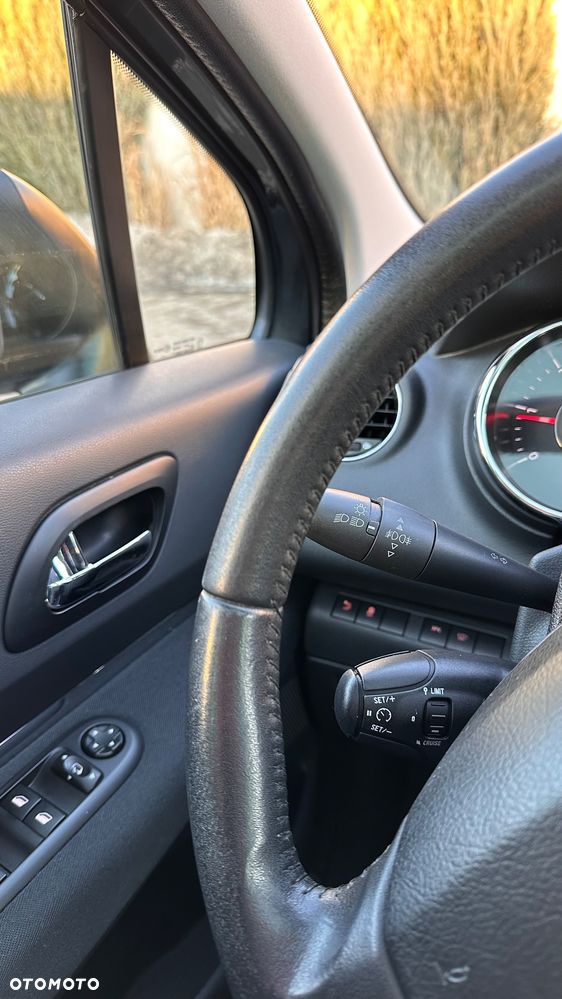 Peugeot 5008 BlueHDI 120 EAT6 Stop & Start Allure - 31