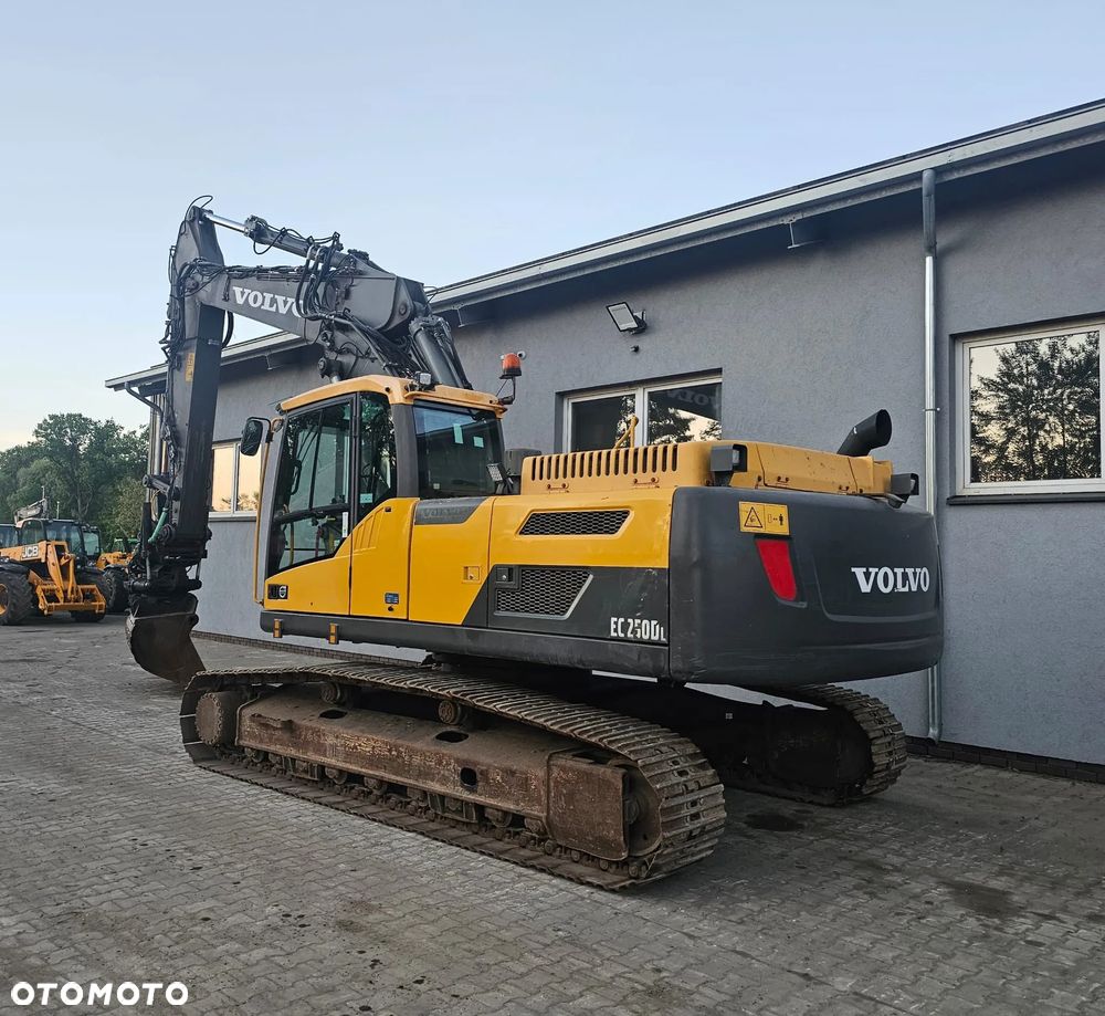 Volvo EC250 DL - 5