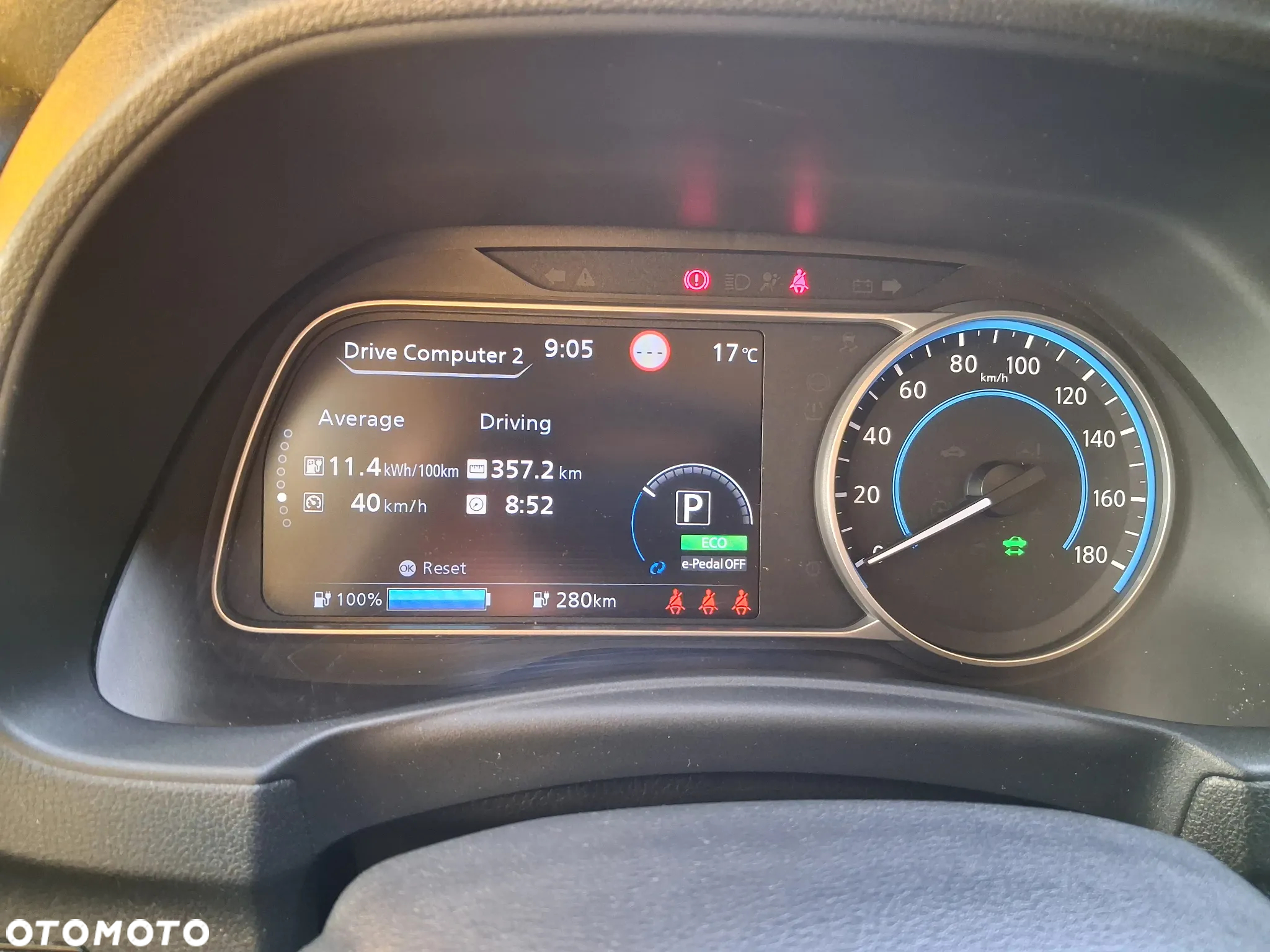 Nissan Leaf 40kWh Acenta - 11