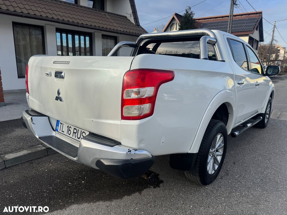 Mitsubishi L200 - 4