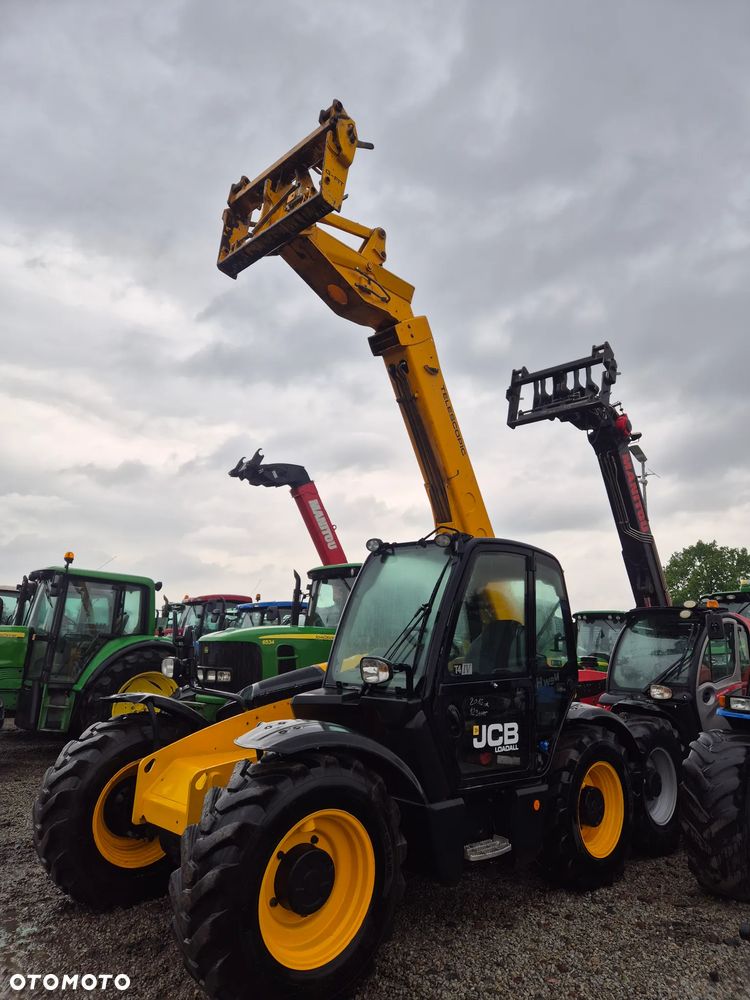 JCB - 2