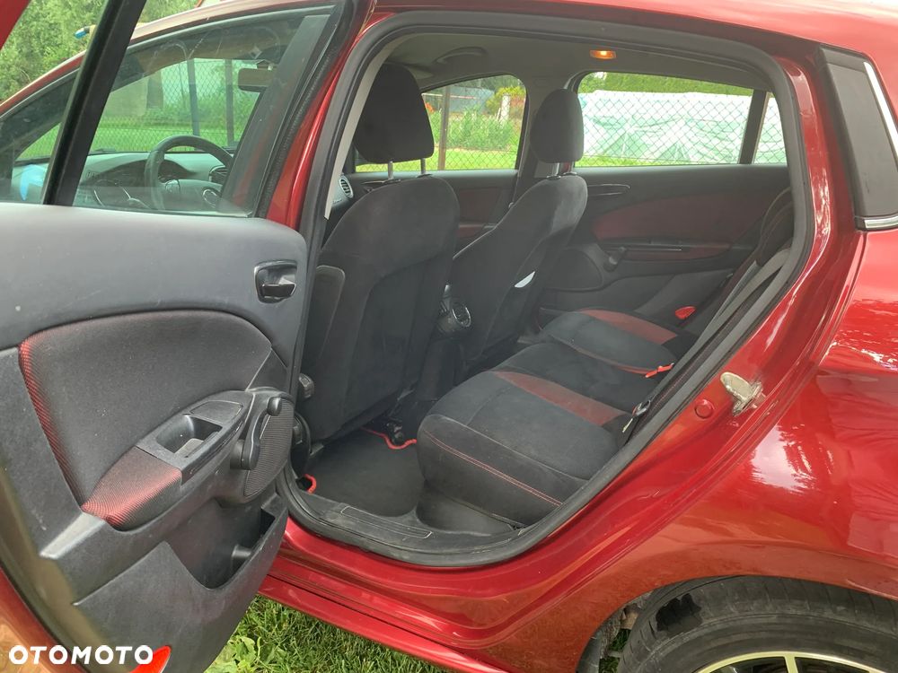 Fiat Bravo - 11