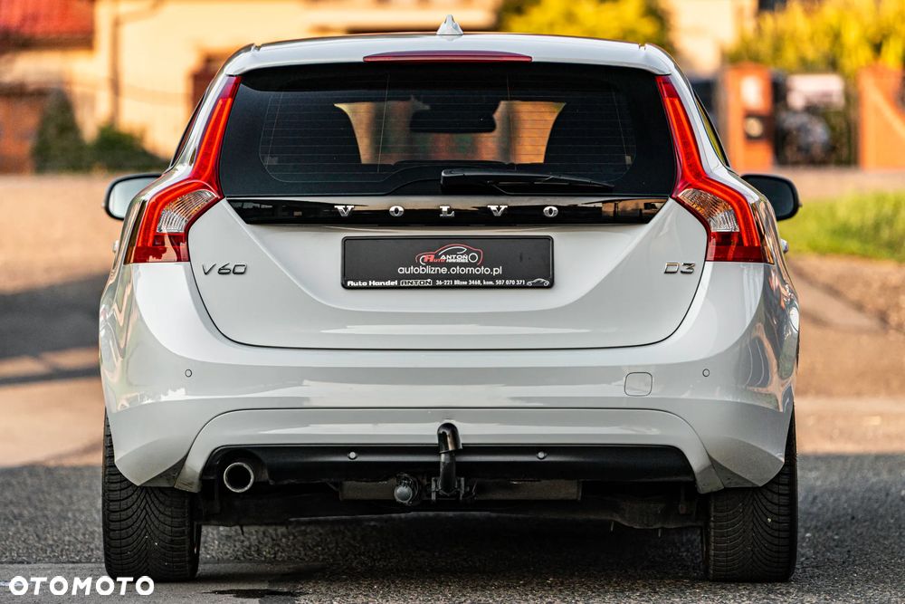 Volvo V60 D3 Kinetic - 17