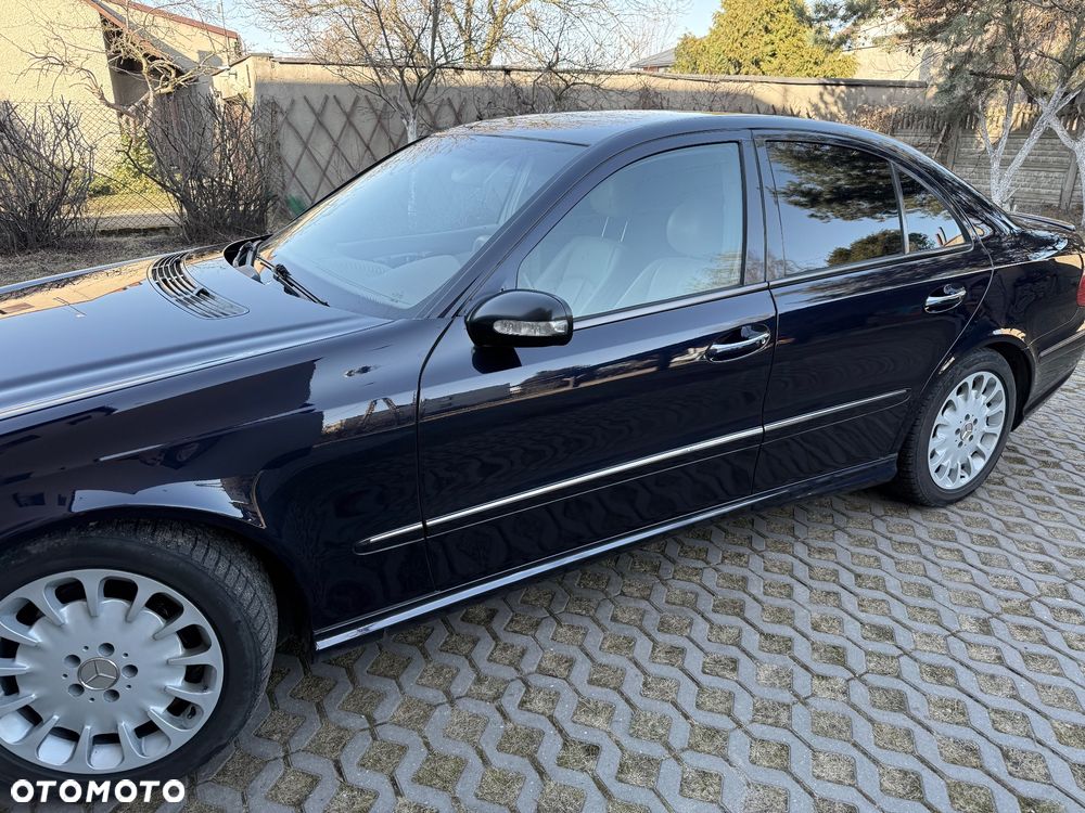 Mercedes-Benz Klasa E 500 T Elegance - 7