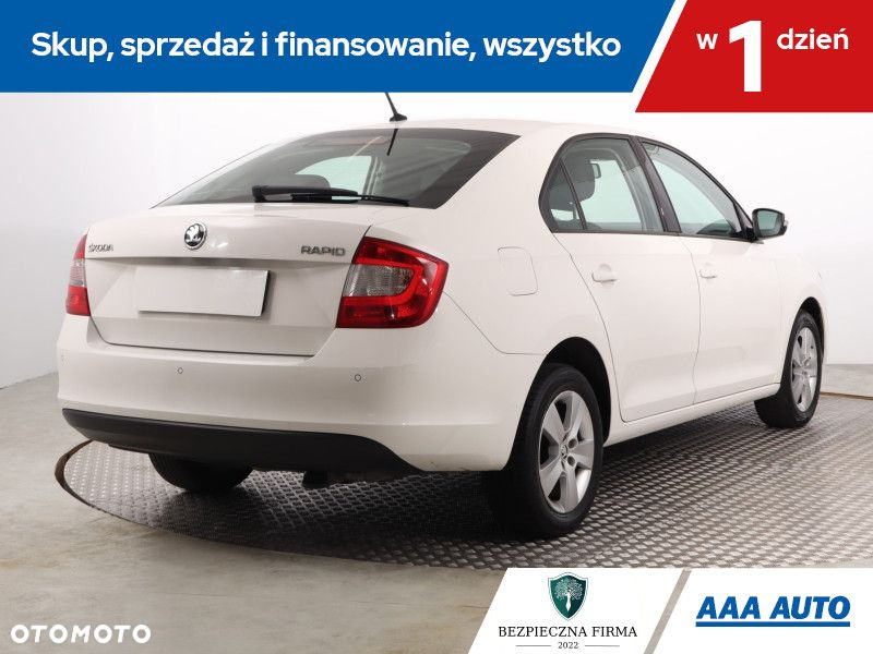 Skoda RAPID - 6