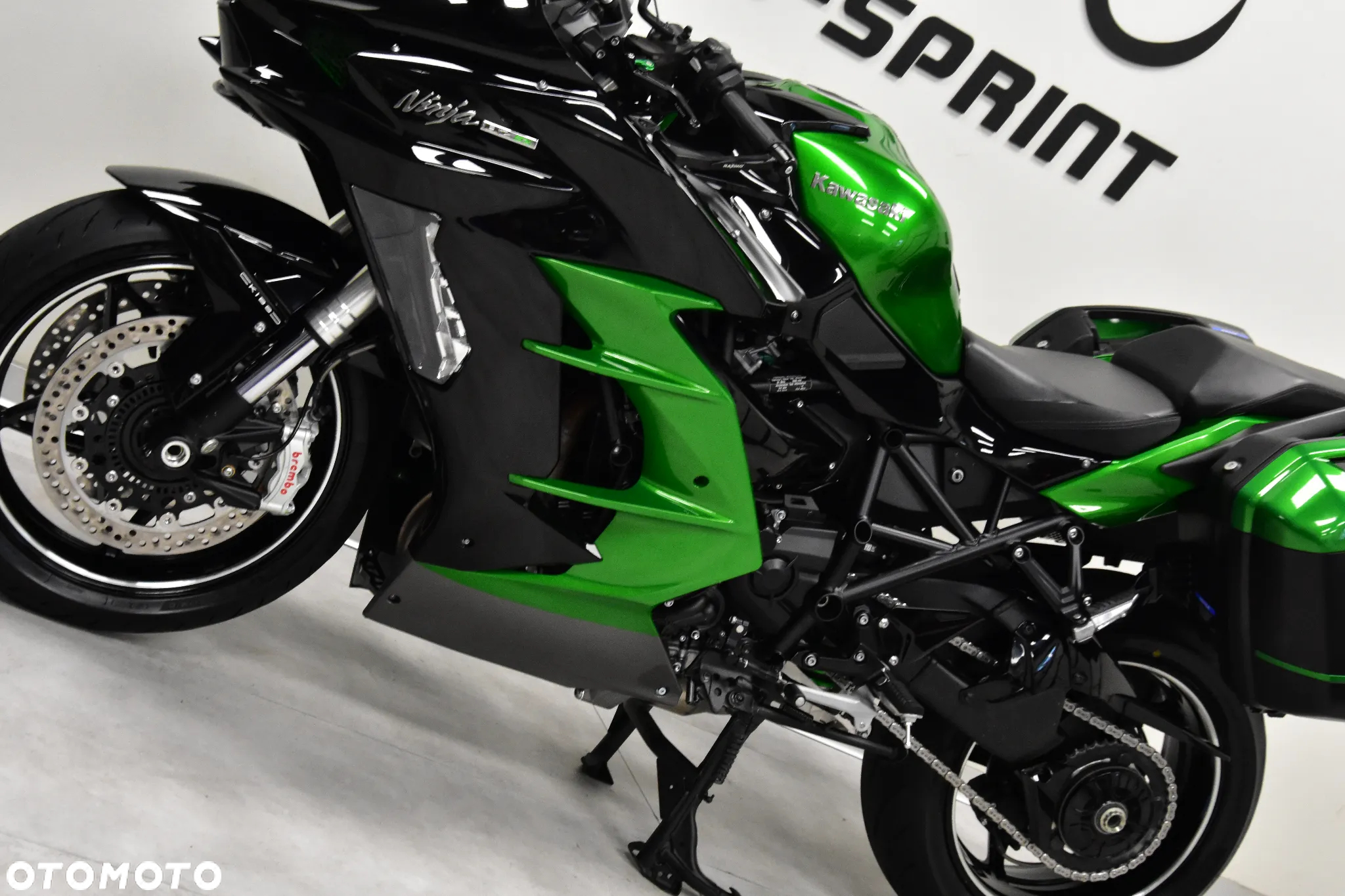 Kawasaki Ninja H2 SX - 14