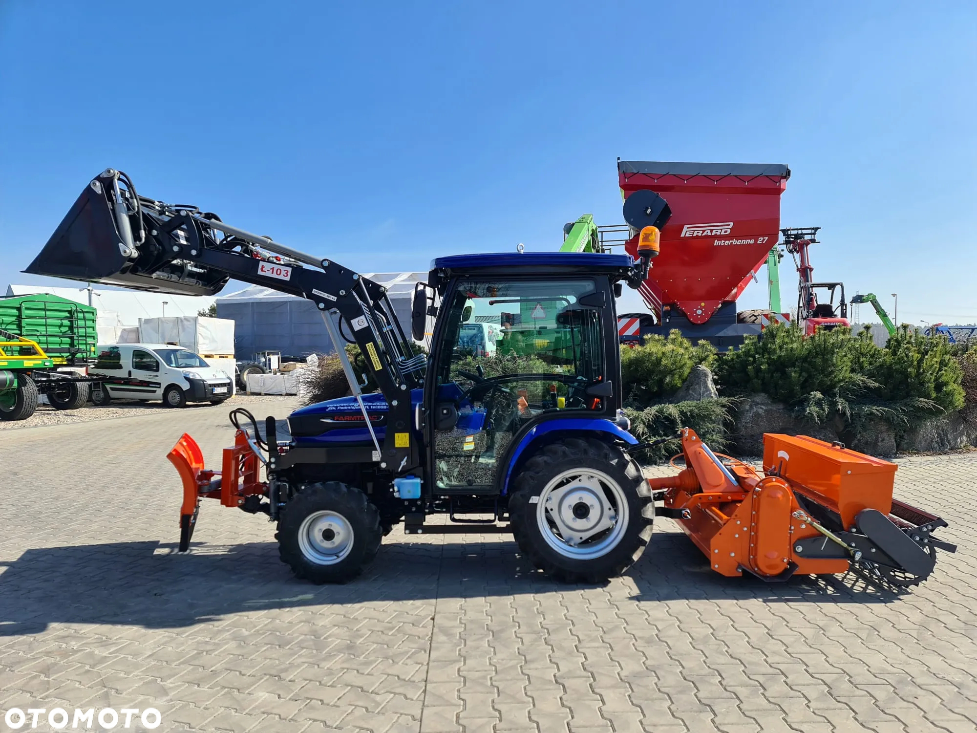 Farmtrac 26 4WD - 27