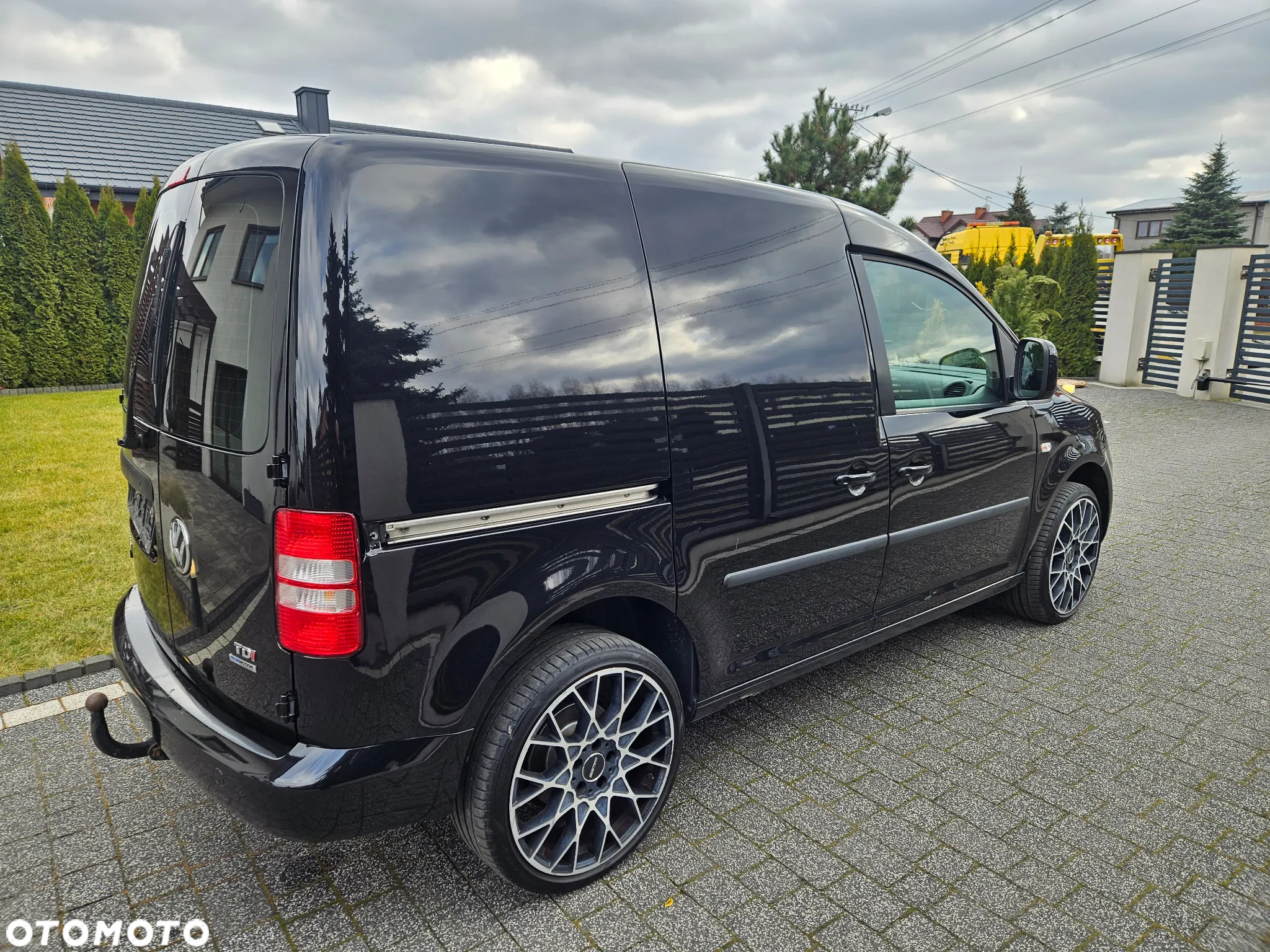 Volkswagen Caddy - 10