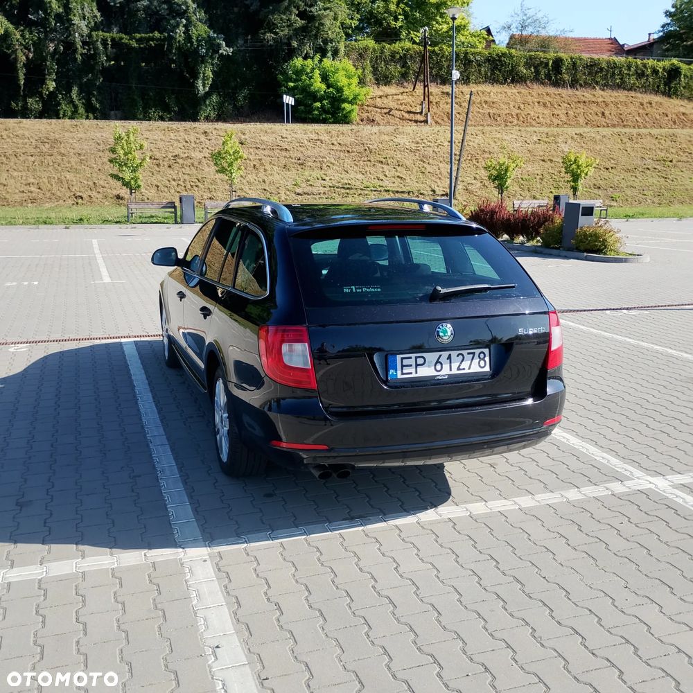 Skoda Superb 2.0 TDI Elegance - 5