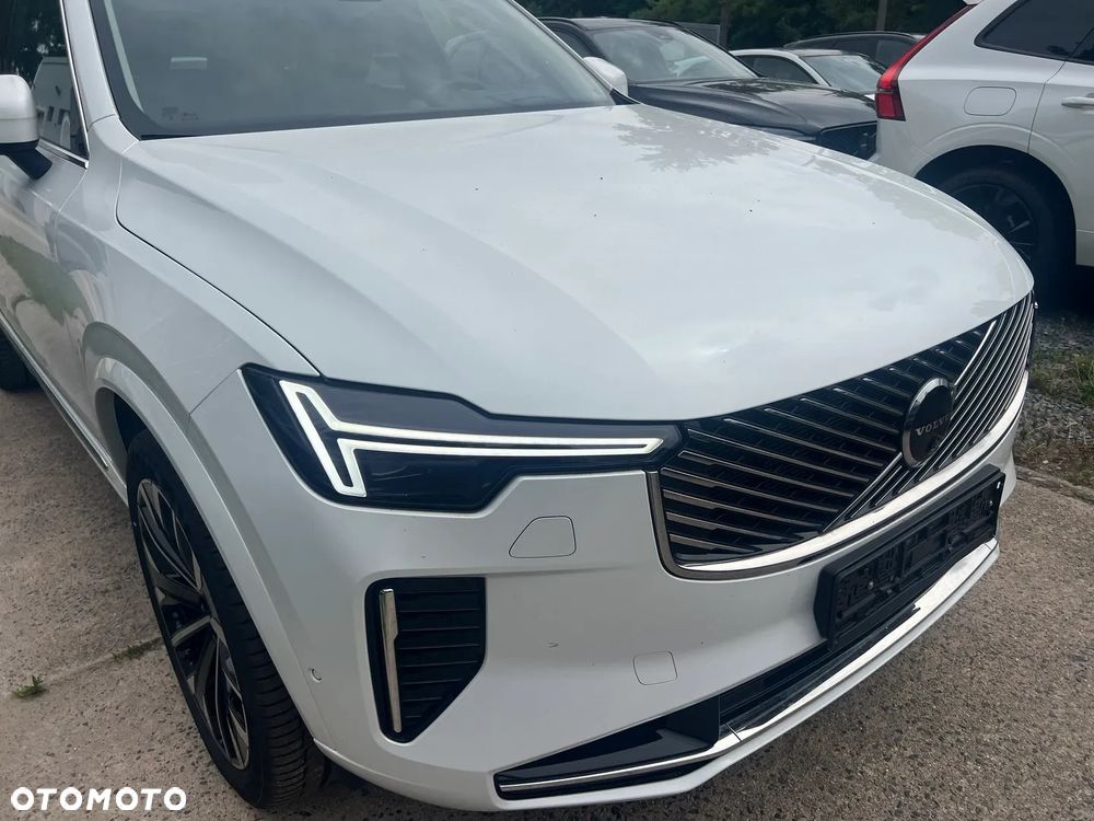 Volvo XC 90 T8 AWD Plus Dark - 3
