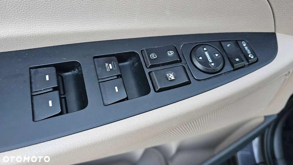 Hyundai Tucson blue 1.6 GDi 2WD Navi - 22