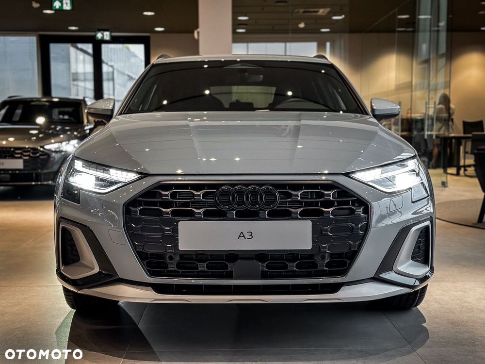 Audi A3 Allstreet - 12