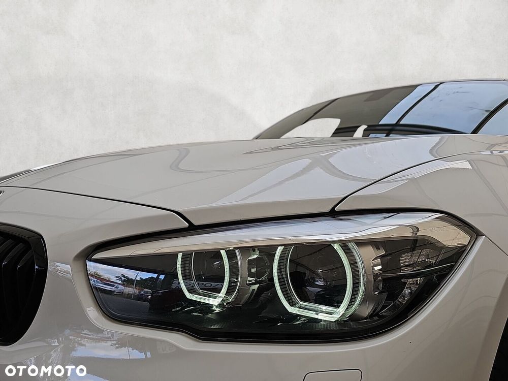 BMW Seria 1 118i GPF Sport Line - 31