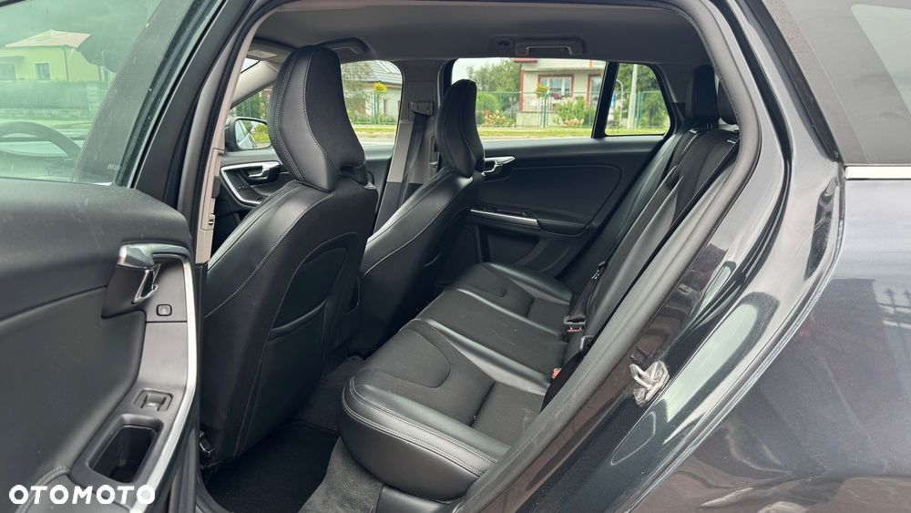 Volvo V60 - 12