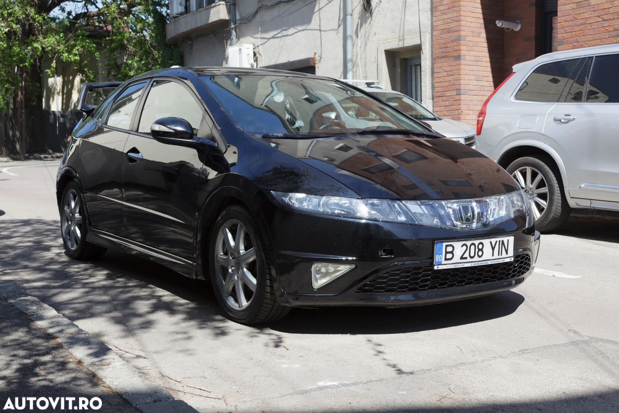 Honda Civic 1.8 TypeS Plus - 1