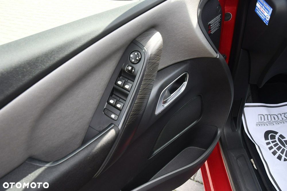 Citroën C4 Picasso - 12