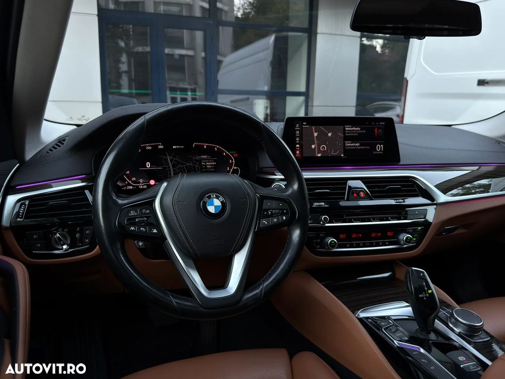 BMW Seria 5 530e xDrive Aut. Luxury Line - 22