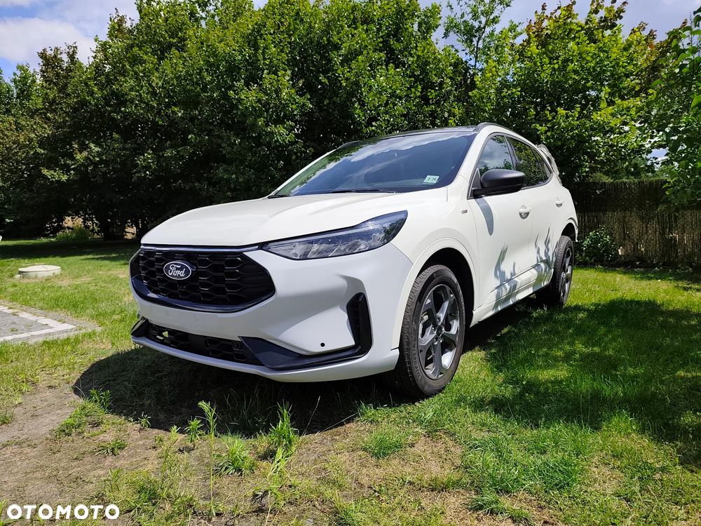 Ford Kuga 1.5 EcoBoost ST-LINE - 2