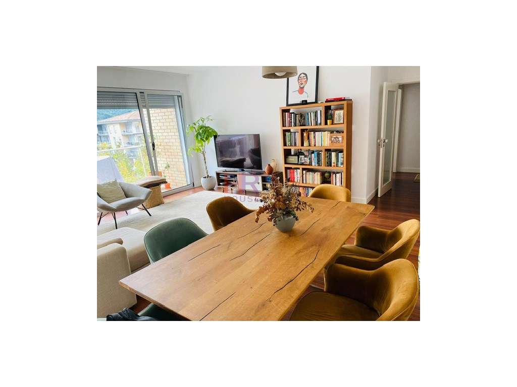 Apartamento T3 em Condomínio Fechado com Garagem e Jardim em Santo ... - Grande imagem: 4/27