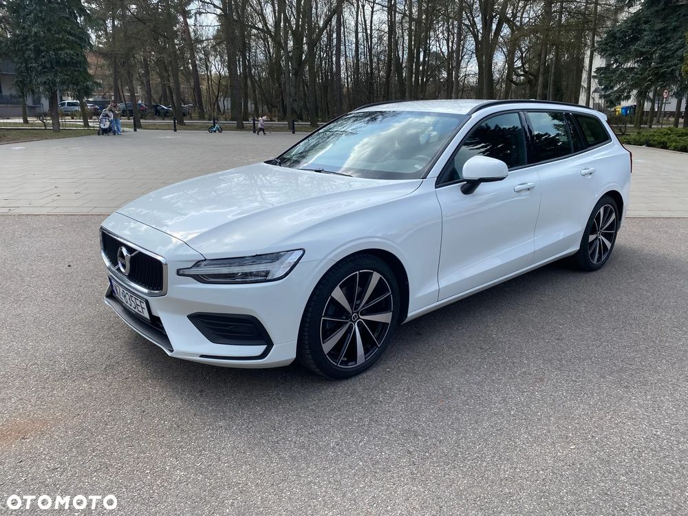Volvo V60 B3 B Momentum Core - 2