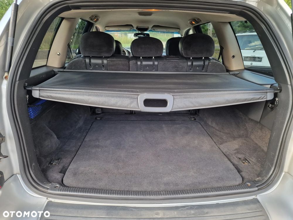 Jeep Grand Cherokee 4.7 Limited - 14