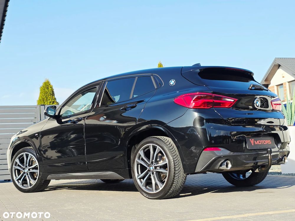 BMW X2 sDrive18d Edition M Mesh - 3