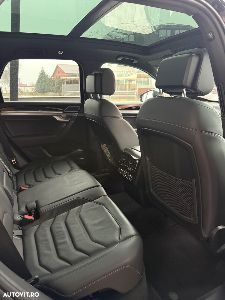 Volkswagen Touareg V6 TDI 4MOTION R-Line - 8