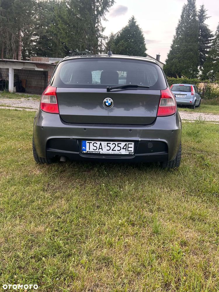 BMW Seria 1 120d - 4