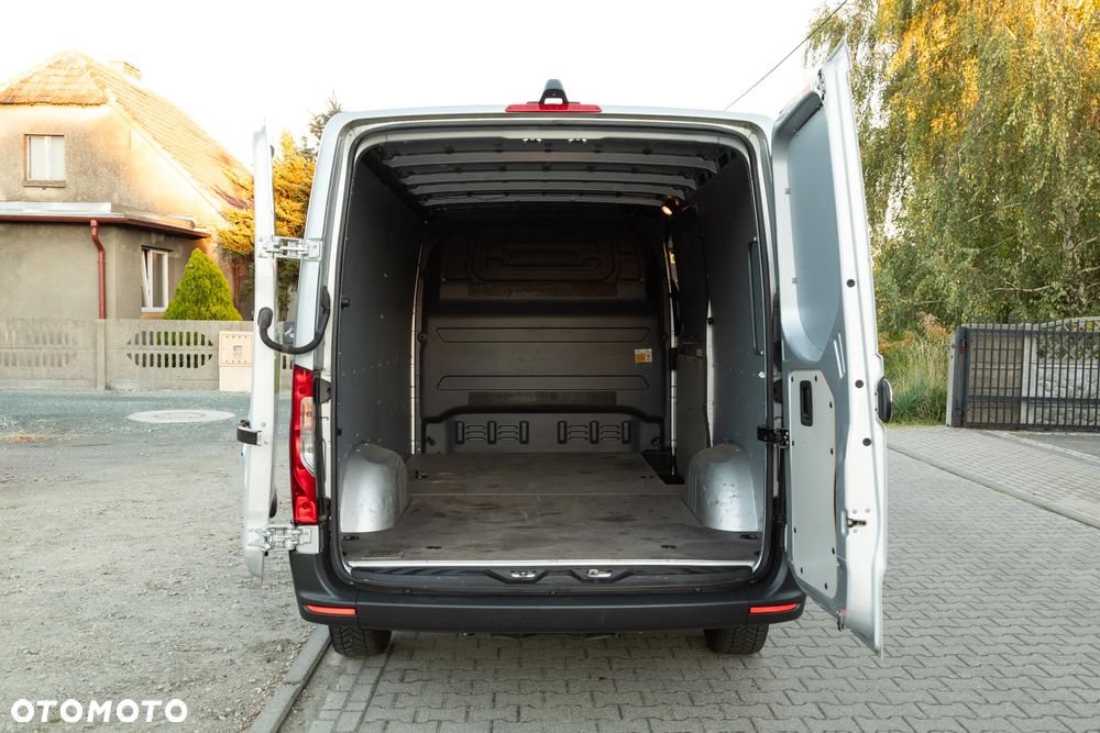 Mercedes-Benz Sprinter 907 315 CDI - 17