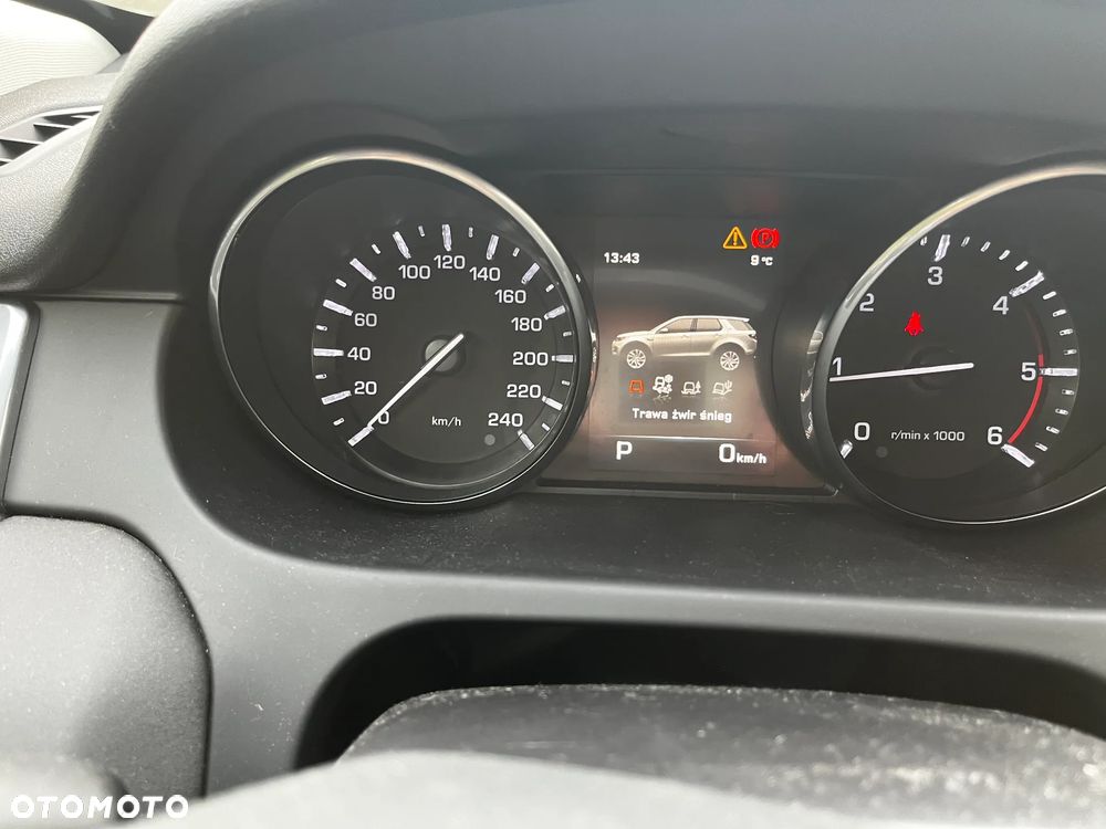Land Rover Discovery Sport TD4 Sky View - 14