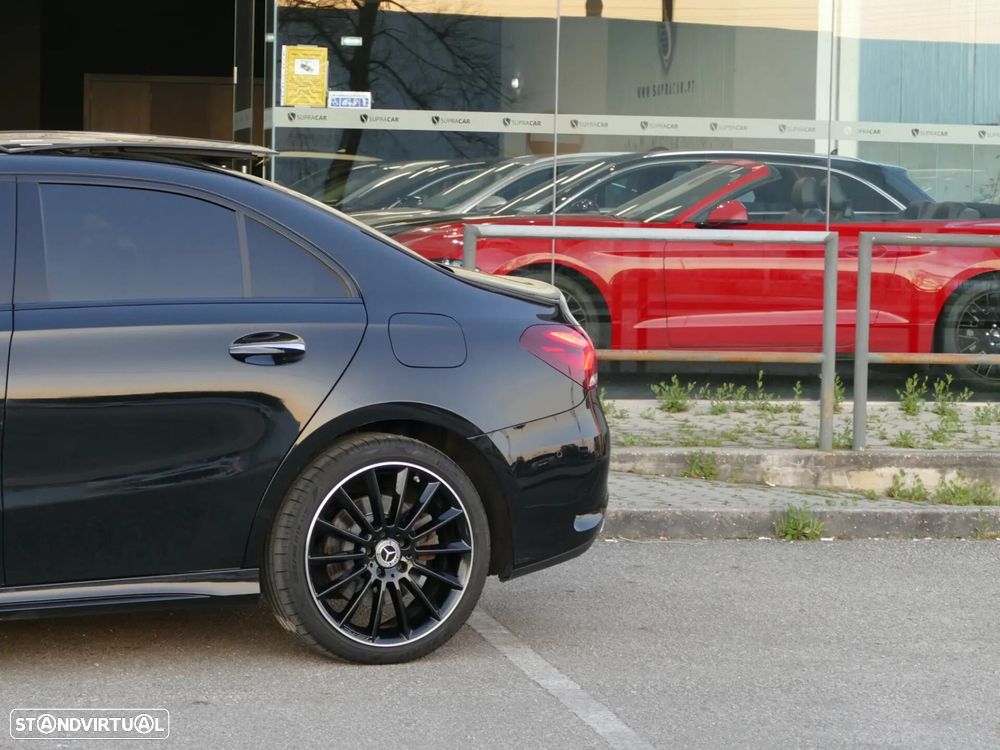 Mercedes-Benz A 250 Limousine e AMG Line - 18