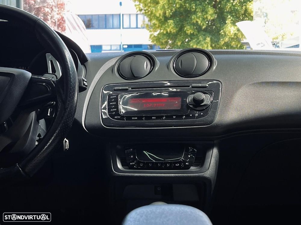 SEAT Ibiza 1.4 TSI Cupra DSG - 25