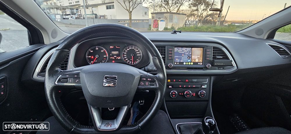 SEAT Leon 2.0 TDI DPF S&S FR - 5