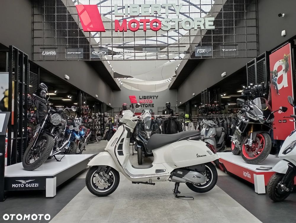 Vespa GTS - 7