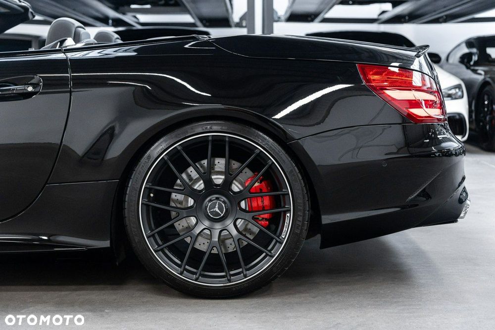 Mercedes-Benz SL 63 AMG - 17