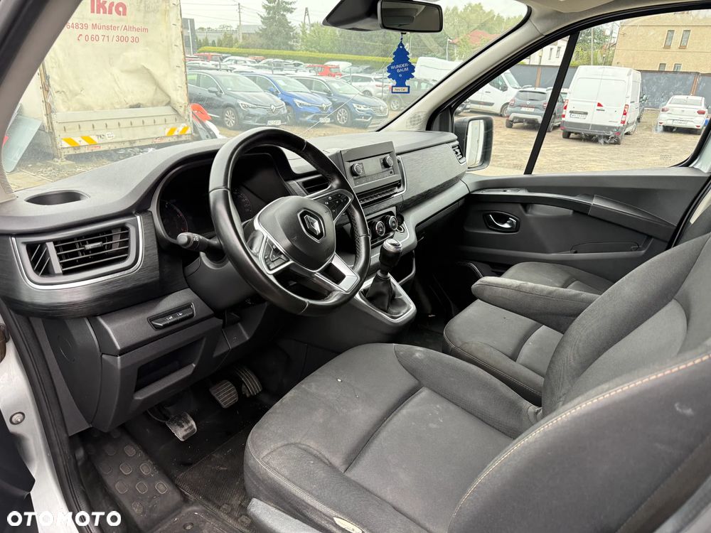 Renault Trafic - 14
