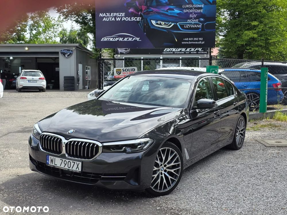 BMW Seria 5 520e Luxury Line - 2