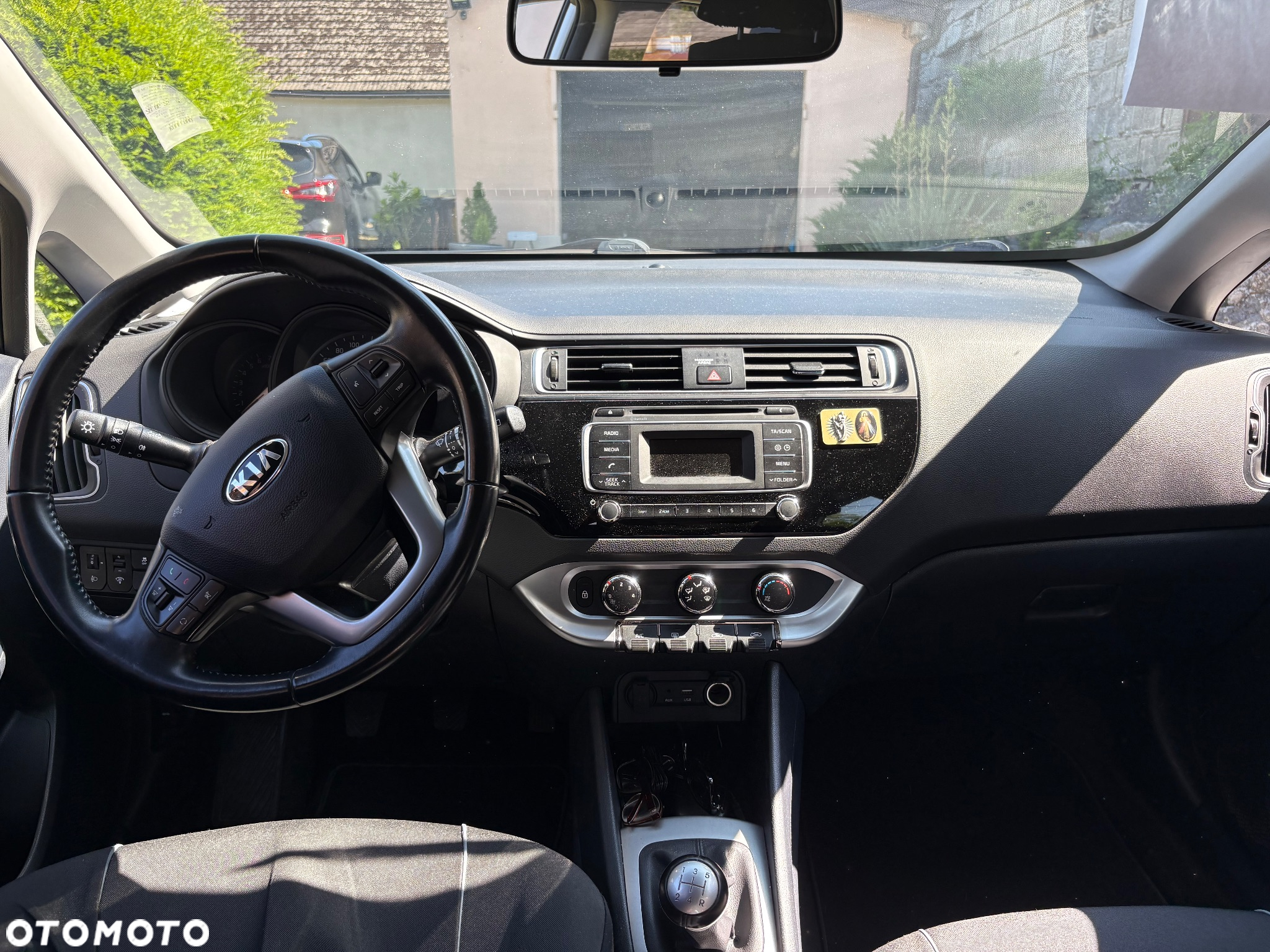 Kia Rio - 7