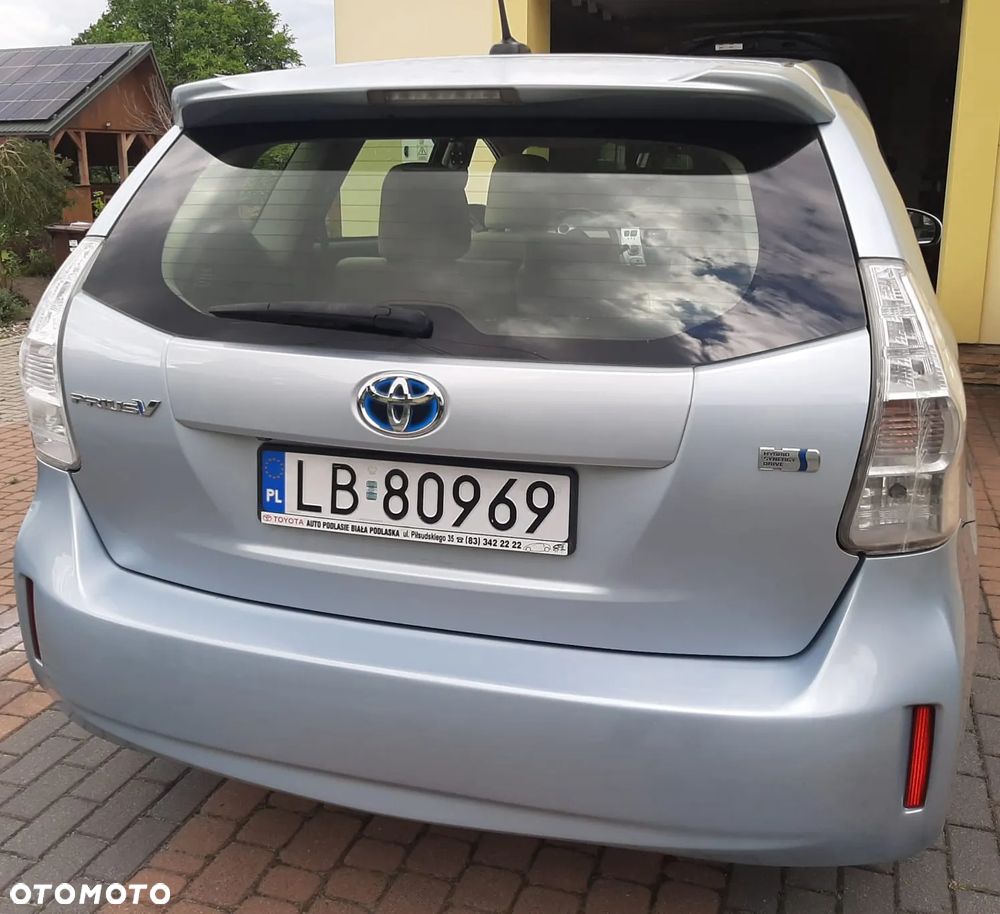 Toyota Prius+ ver--hybrid-life - 3