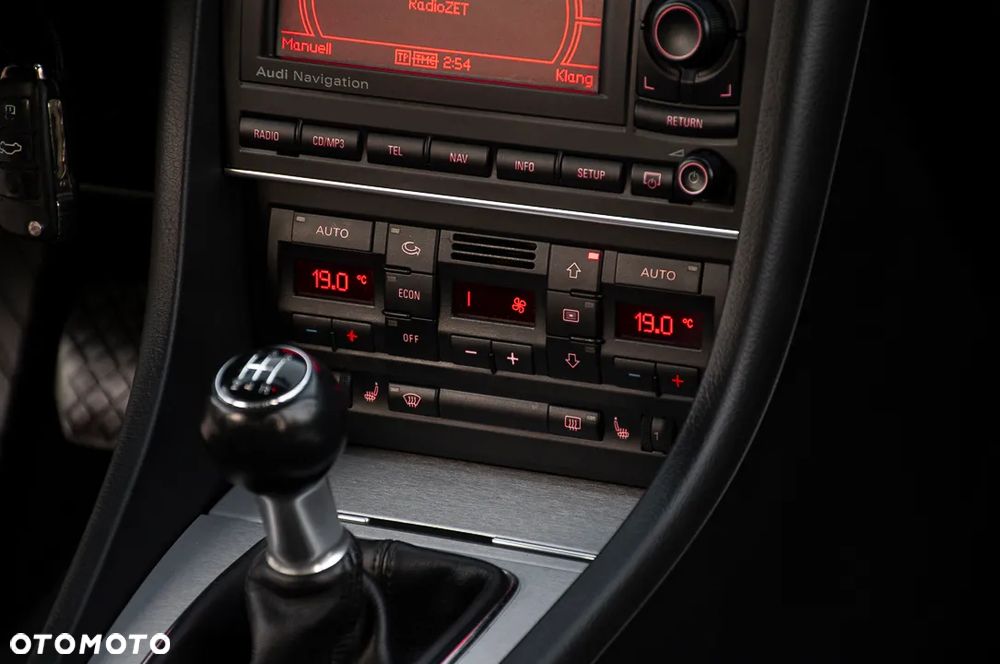 Audi A4 Avant 1.8 T - 24