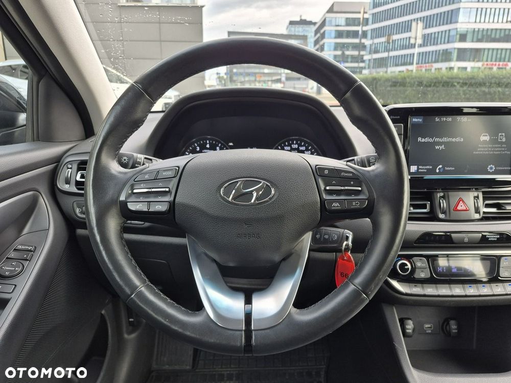 Hyundai i30 1.0 T-GDI Smart - 17