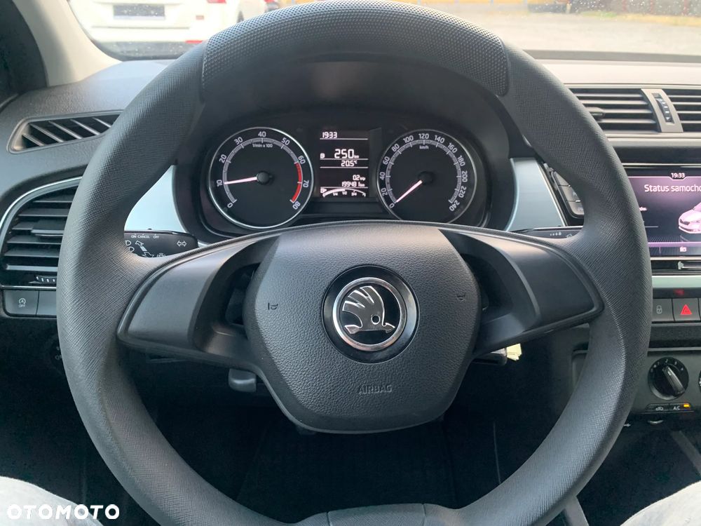 Skoda Fabia 1.0 TSI Ambition - 25