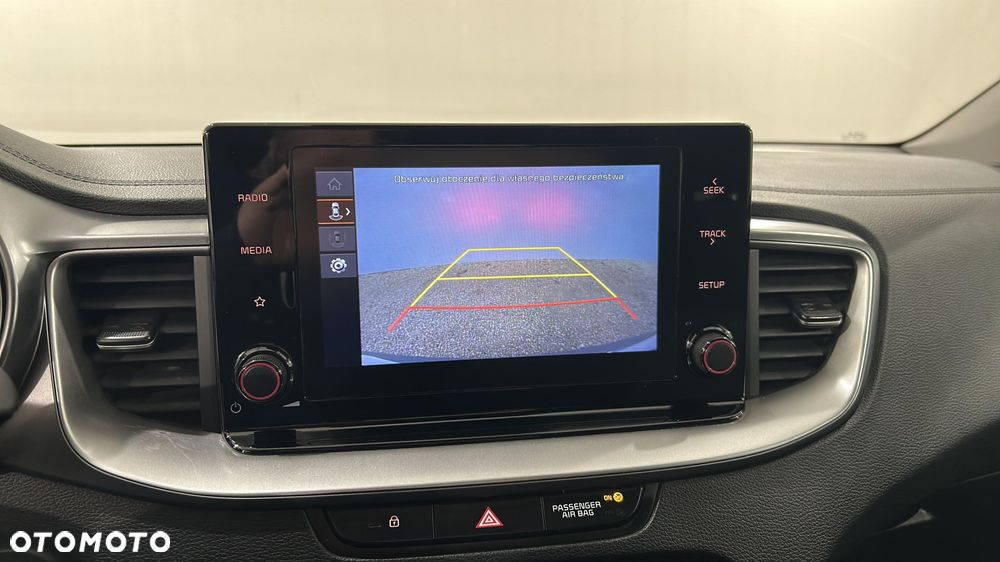 Kia Ceed 1.5 T-GDI M - 21