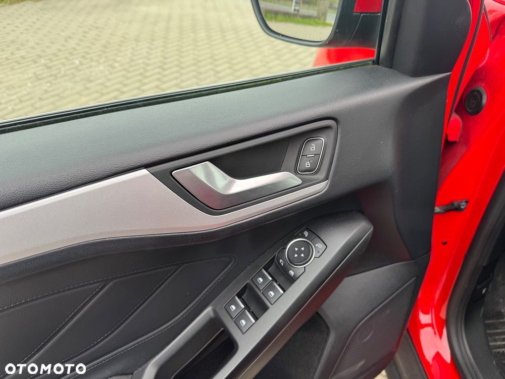 Ford Focus 1.5 EcoBlue Active Business - 10