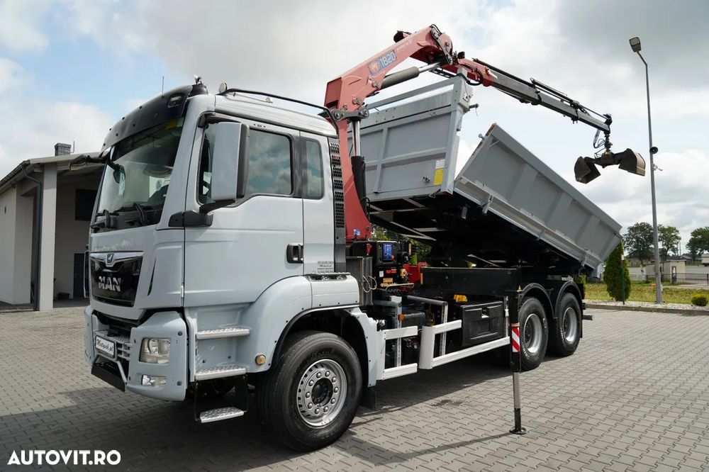 MAN TGS 33.360 / 6x4 / BASCULĂ + HDS HMF 1820 K-RC / extensie 10m / HIDRODECKER / GRAPPER / NAVI / MANUAL / IMPORTAT - - 2