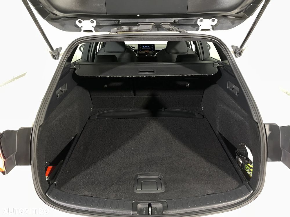 Toyota Corolla 1.8 HSD Eco - 13