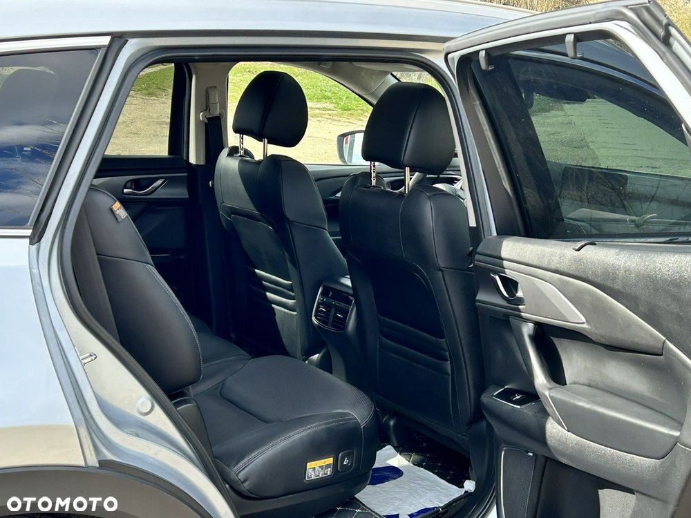 Mazda CX-9 - 9
