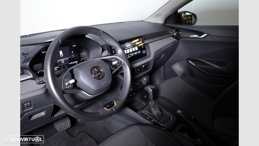 Skoda Fabia 1.0 TSI DSG — fotografia 11